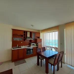 съни бей Apartament Sunny Beach